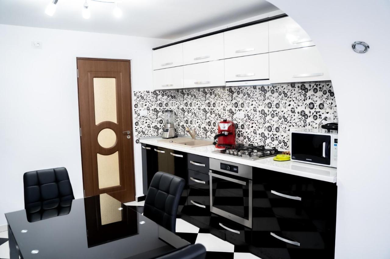 Apartament Luxury Διαμέρισμα Gura Humorului Εξωτερικό φωτογραφία